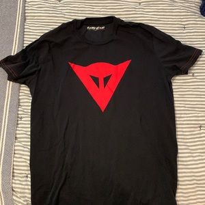 Dainese Tshirt Black 100% Cotton Size Medium (fits slim/small)